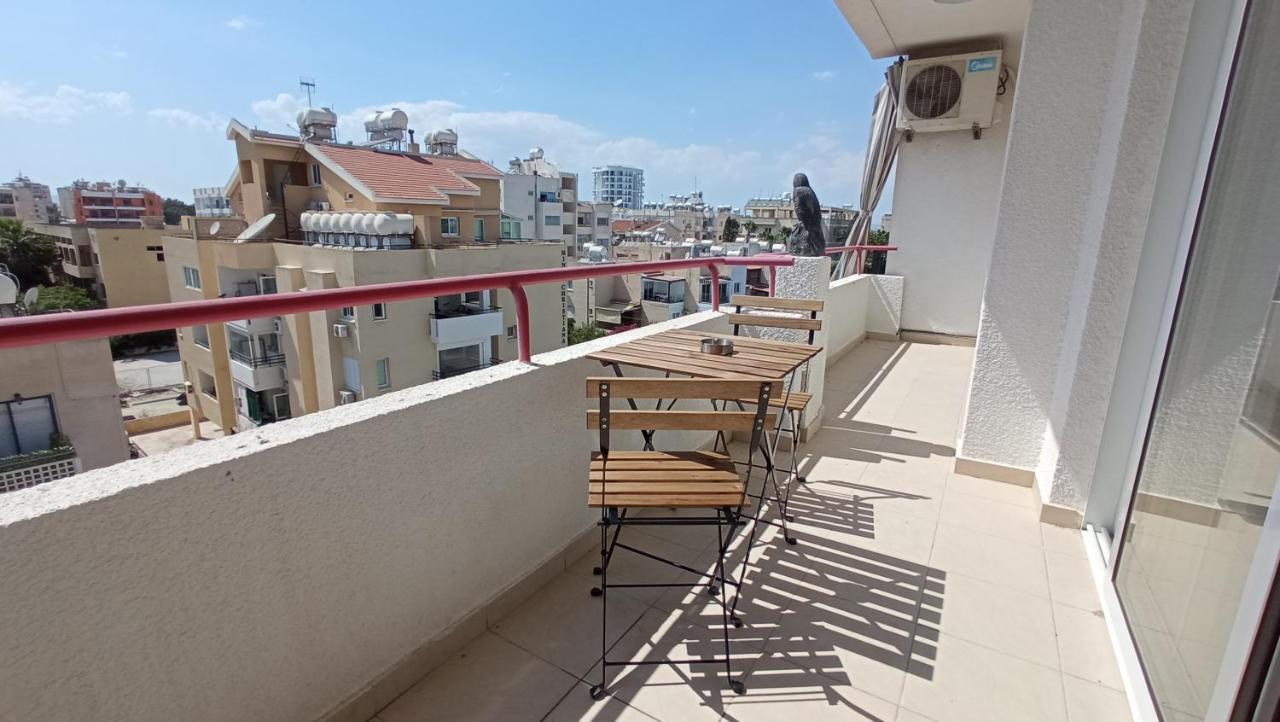 5 Min To The Beach Holiday Shared Apartment Incl Netflix - Private Room In 3 Bdr Apt Lárnaca Exterior foto